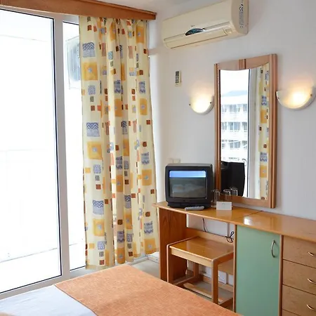 елица Албена